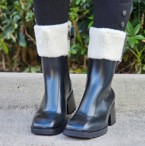 Women's Chunky Block Heel Ankle Boots Black Color - Picture 5 of 5